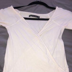 Wrap v neck crop top.